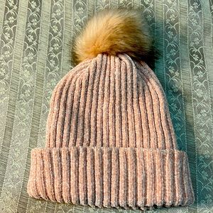 SHIRALEAH Chicago super soft knit beanie with pom